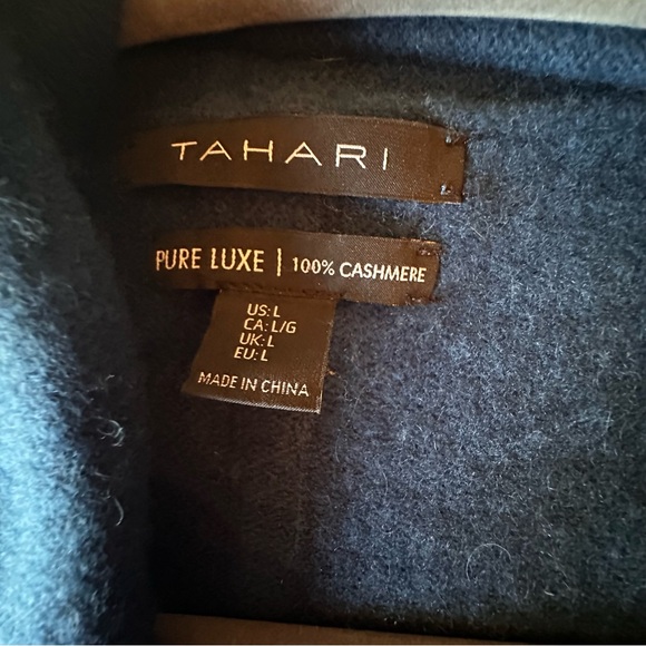 Tahari cashmere sweater - Picture 3 of 4